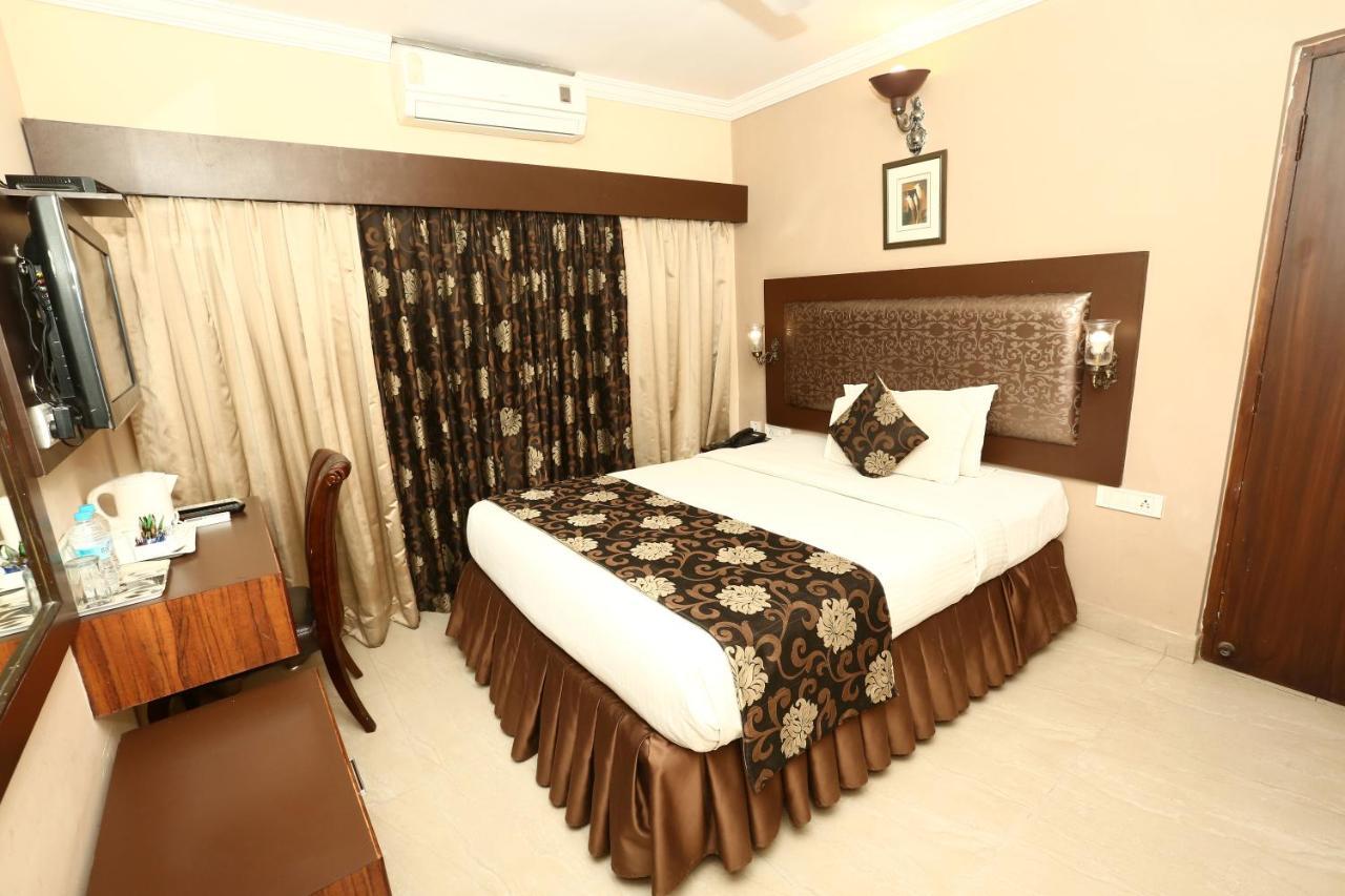 היידראבד The Down Town Hotel מראה חיצוני תמונה